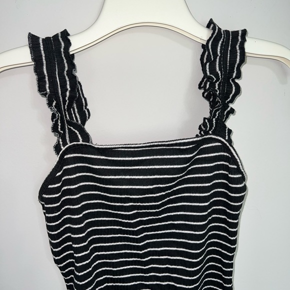 Black & White Striped Bodysuit - Picture 3 of 5